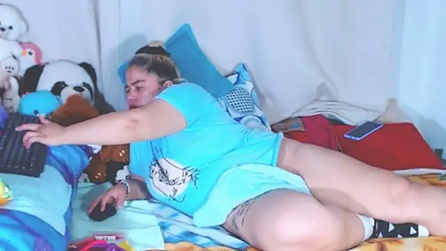 Snapshot of estrellita_fugaz16x chatting on 09-24-25, 04:30 estrellita fugaz16x online show from 09-24-25, 04:30