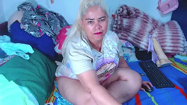 estrellita fugaz16x online show from 07-15-26, 11:56