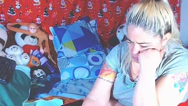 estrellita fugaz16x online show from 01-10-26, 12:06