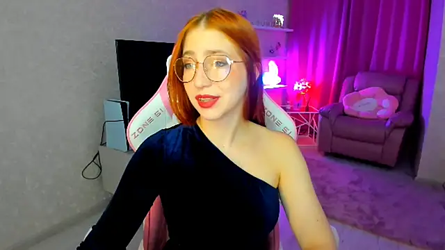  FireInMySoul  online show from 11-11-25, 07:19