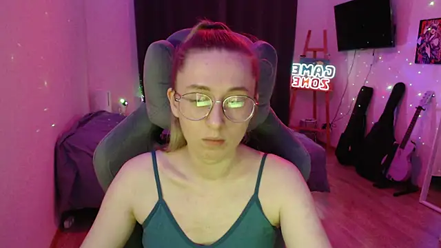 AnabelFrel online show from 01-09-25, 01:08