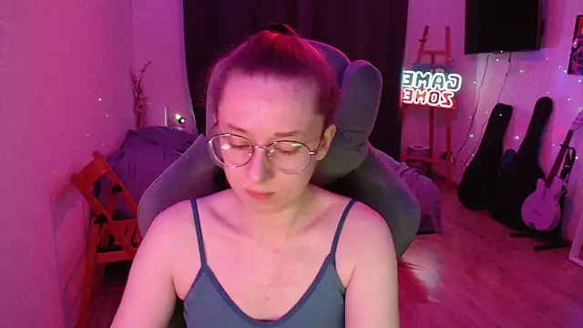 AnabelFrel online show from 03-20-25, 12:19