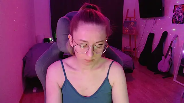 AnabelFrel online show from 01-23-25, 01:08