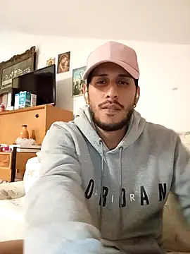 sexcampene online show from 11-18-25, 05:05