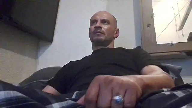 leonar0101 online show from 11-27-25, 05:57