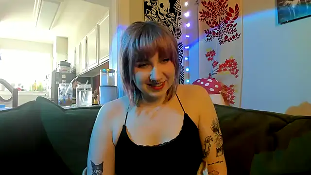 LedaBun online show from 02-28-26, 06:51