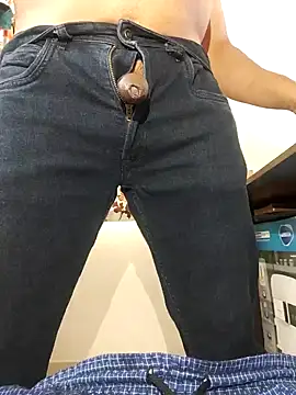 captain juicyprecum online show from 12-04-24, 04:37