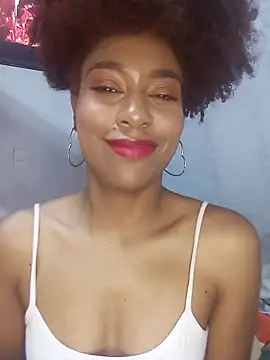 thaimy  online show from 12-18-25, 11:52