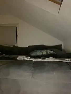 Snapshot of Vlad200472 chatting on 03-01-25, 09:37 Vlad200472 online show from 03-01-25, 09:37