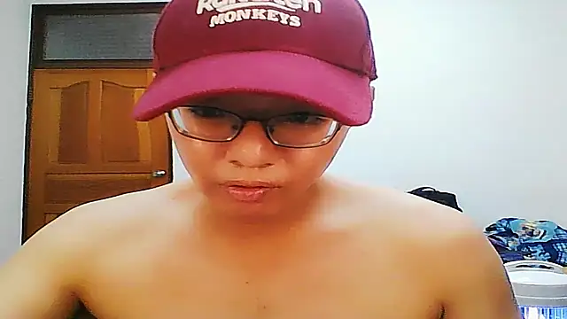 Snapshot of poter77112 chatting on 04-09-26, 06:47 poter77112 online show from 04-09-26, 06:47