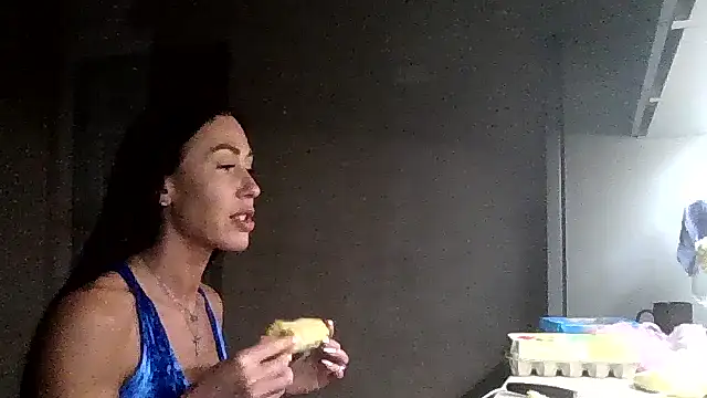 JulianaGold1 online show from 09-14-25, 07:47