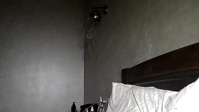 JulianaGold1 online show from 01-31-26, 07:12