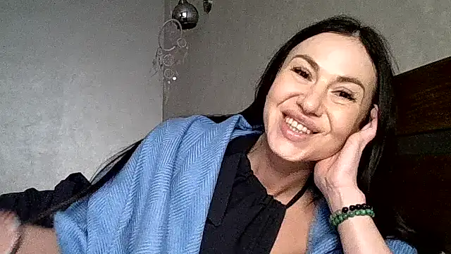JulianaGold1 online show from 02-19-26, 02:58