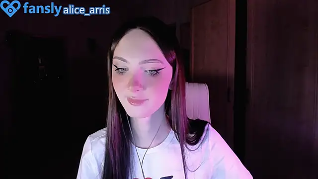 Alice  Aris online show from 10-30-25, 06:16