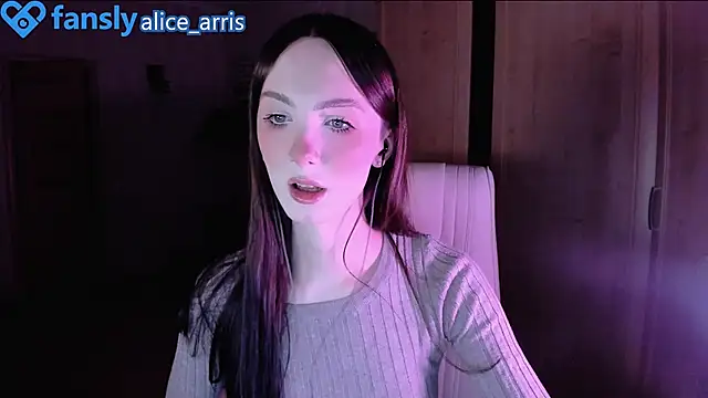 Alice  Aris online show from 11-28-25, 06:30