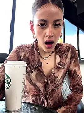 alana15 online show from 01-18-26, 05:05