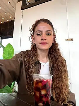 alana15 online show from 01-07-26, 09:09