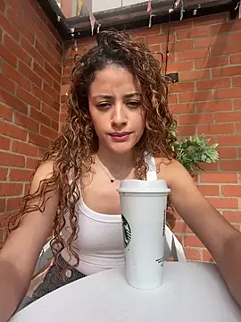 alana15 online show from 04-08-26, 08:54