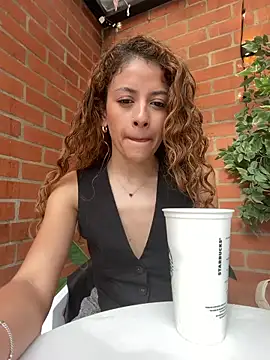 alana15 online show from 06-05-26, 09:20