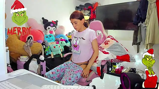 Snapshot of Lawrncesofiets chatting on 12-13-25, 08:04 Lawrncesofiets online show from 12-13-25, 08:04