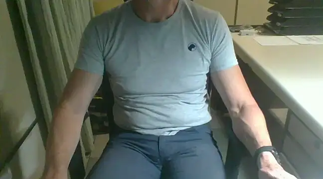 Snapshot of mariohurt101 chatting on 02-24-25, 09:30 mariohurt101 online show from 02-24-25, 09:30