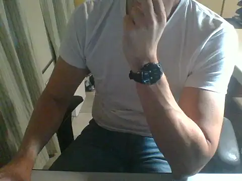 Snapshot of mariohurt101 chatting on 12-26-24, 09:26 mariohurt101 online show from 12-26-24, 09:26