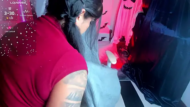 jenndy lockhart online show from 10-05-25, 12:12