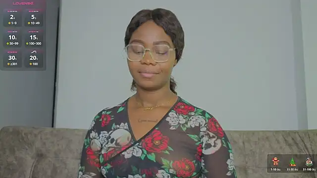 Snapshot of tanyyaa chatting on 05-18-26, 01:28 tanyyaa online show from 05-18-26, 01:28