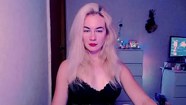 xxxcharismaaa online show from 07-17-26, 03:37