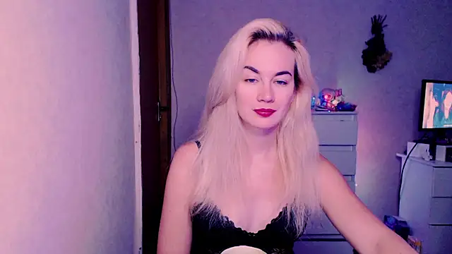 xxxcharismaaa online show from 07-27-26, 06:53