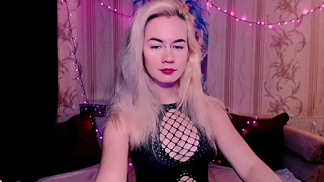xxxcharismaaa online show from 07-07-26, 06:05