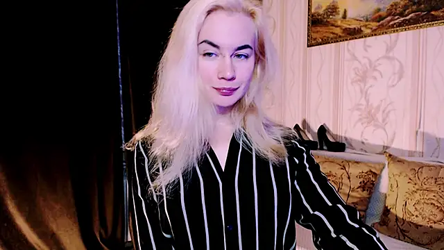 xxxcharismaaa online show from 11-16-25, 04:39