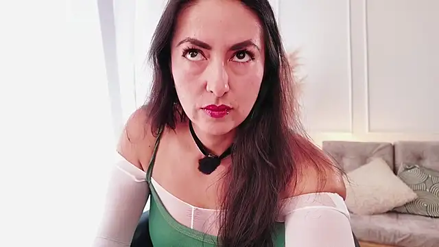 Snapshot of valcamtina chatting on 09-22-25, 07:53 valcamtina online show from 09-22-25, 07:53