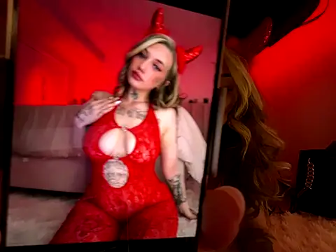 chloetease online show from 11-01-25, 04:41