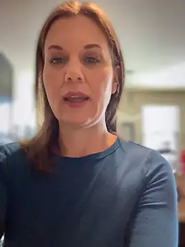 MaiseKnox online show from 04-11-26, 06:00