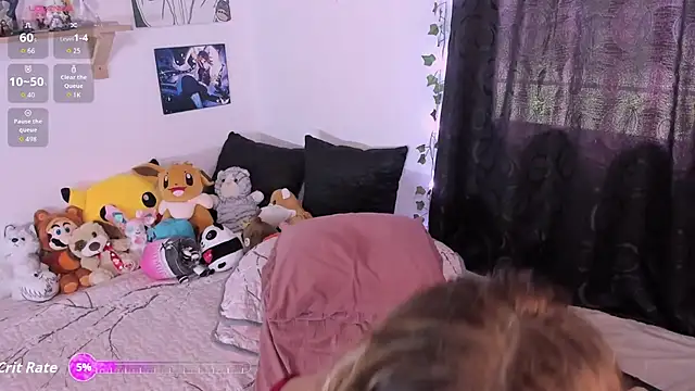 Snapshot of emma_trevorr chatting on 02-25-26, 06:52 emma trevorr online show from 02-25-26, 06:52