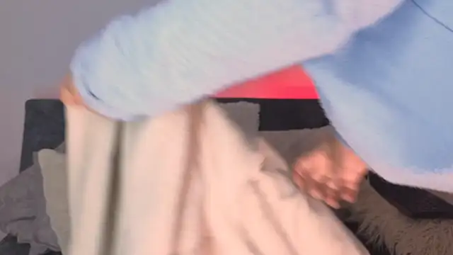 angiebutt online show from 04-13-26, 08:46