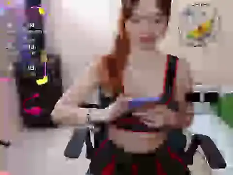 miss tinnymafe online show from 09-18-25, 03:42