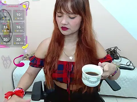 miss tinnymafe online show from 09-26-25, 04:08