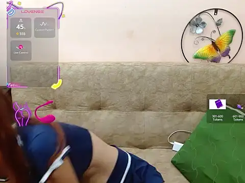 miss tinnymafe online show from 12-16-25, 12:26