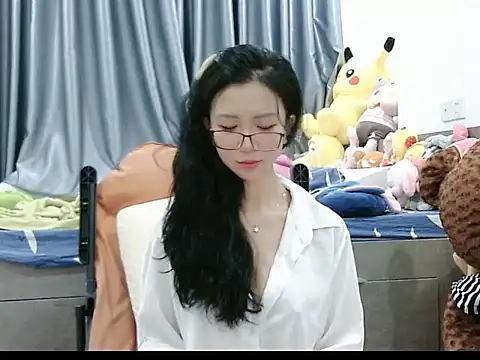 Snapshot of Cute_Ruby01 chatting on 09-16-25, 01:56 Cute Ruby01 online show from 09-16-25, 01:56