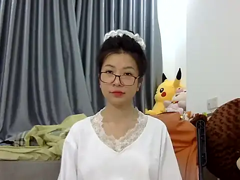 Snapshot of Cute_Ruby01 chatting on 02-12-25, 12:22 Cute Ruby01 online show from 02-12-25, 12:22