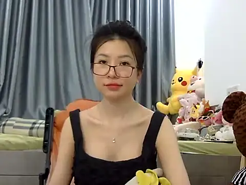 Snapshot of Cute_Ruby01 chatting on 03-16-25, 11:38 Cute Ruby01 online show from 03-16-25, 11:38
