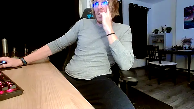 FatBalls online show from 10-24-25, 10:42