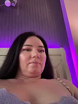 Snapshot of HotMilfMargo chatting on 02-15-25, 01:49 HotMilfMargo online show from 02-15-25, 01:49