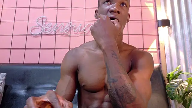 Snapshot of martin_killer chatting on 03-01-26, 07:25 martin killer online show from 03-01-26, 07:25