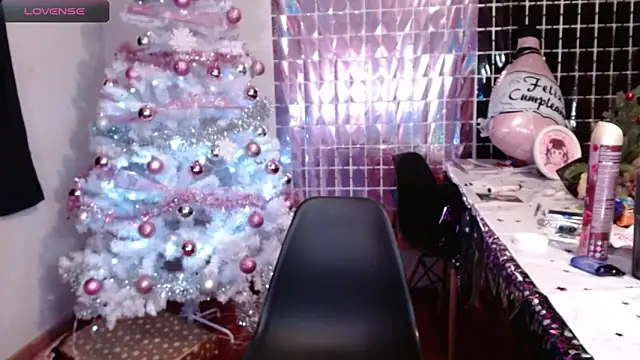 lil daisy7 online show from 12-21-24, 03:25