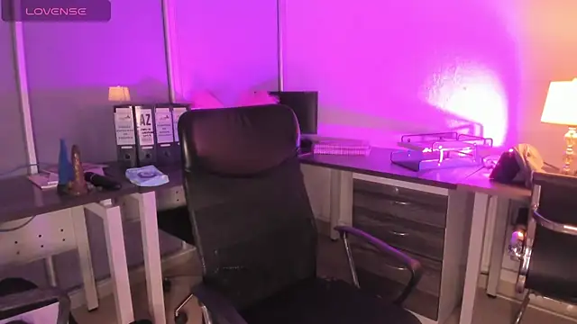 Vivi prinncess online show from 04-16-26, 12:33