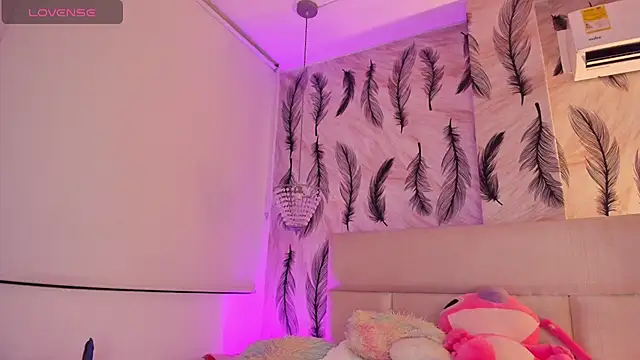 Vivi prinncess online show from 02-17-26, 12:19