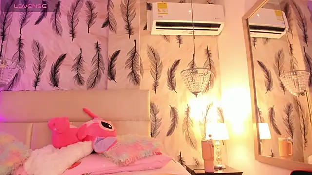 Vivi prinncess online show from 12-15-25, 11:10